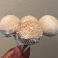 Cinnamon Crumbcake Cakepop