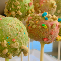 Lucky Charms Cakepops
